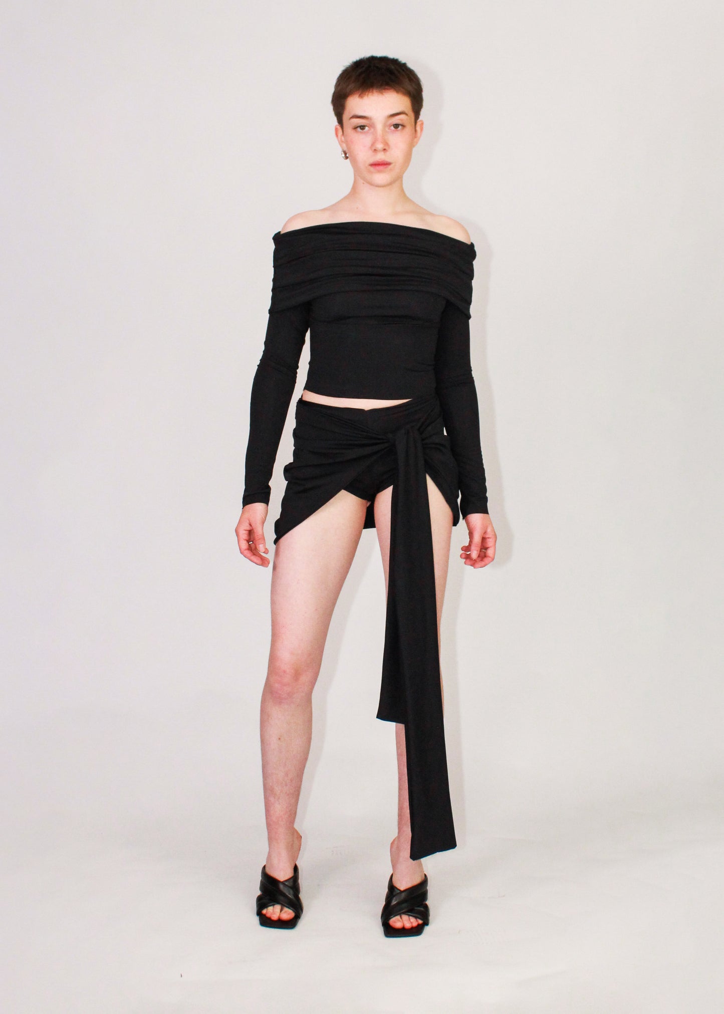 Off-shoulder pleated top STROM X GAMO